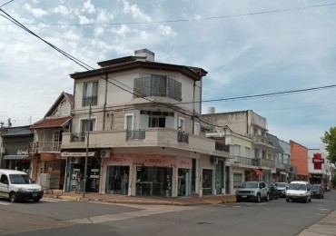 Casa en Urquiza y Chacabuco
