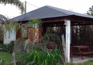 Tres bungalows y dos monoambientes
